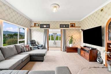 92 Riverbank Road_4