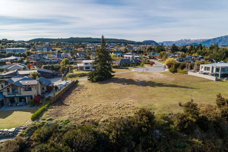 14 Baker Grove Wanaka_17