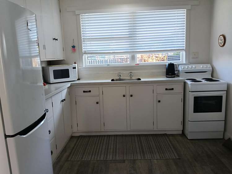 2/304 Nelson Street South Hastings_4