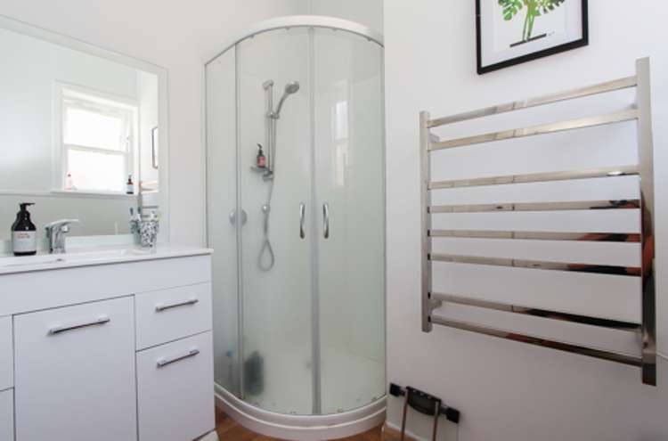 2 Bains Avenue 1074_15