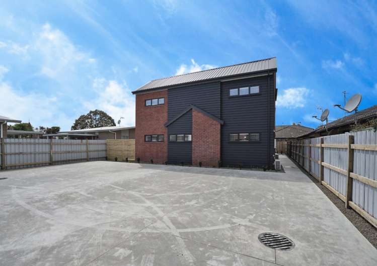 4/27 Campbell Street 1067_1