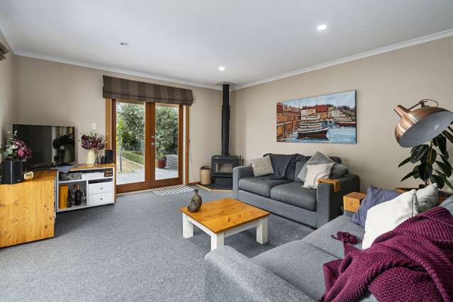 7 Rangitira Avenue Palmerston North Central_1