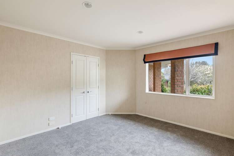 18 Ashmore Drive Frankleigh Park_21