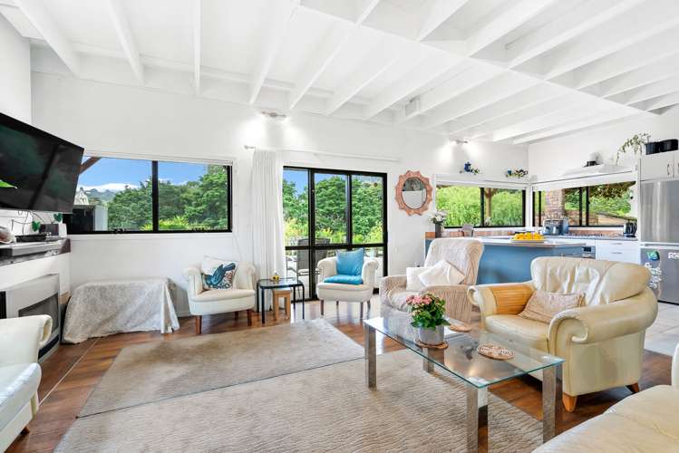 83 Alcoba Street Kamo_12