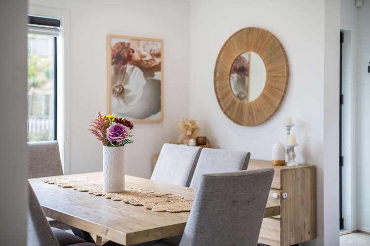 28 Astelia Way Woodridge_8