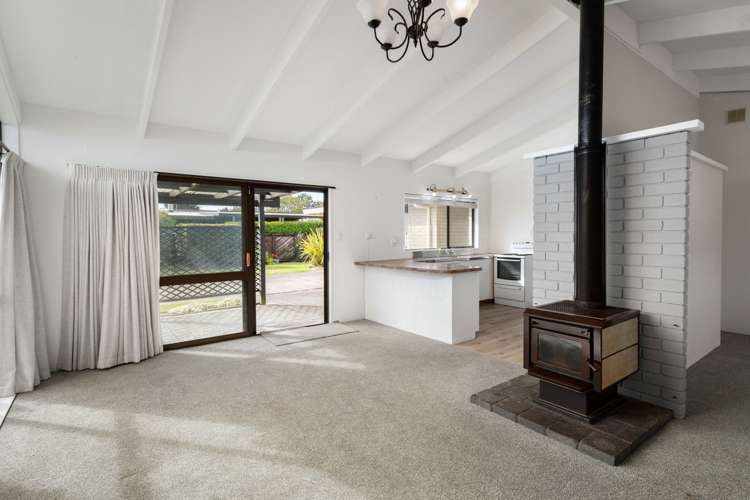 81 Beach Road Katikati_5