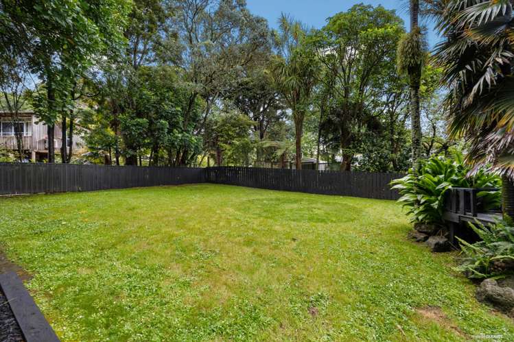 2/2 Claude Road Hill Park_21