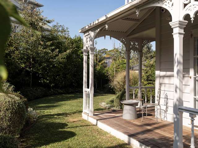 28 & 2/28 Wharf Road Herne Bay_1