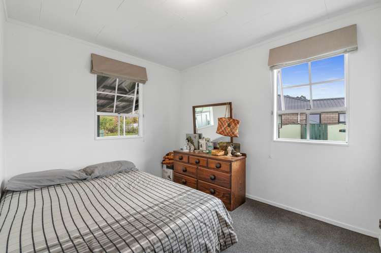 15 Diamond Street Pukehangi_10