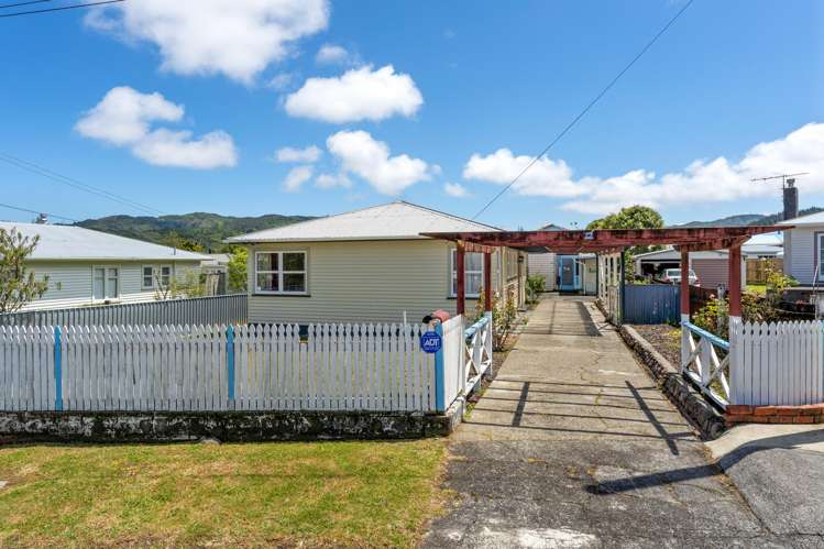 5 Kim Street Wainuiomata_13