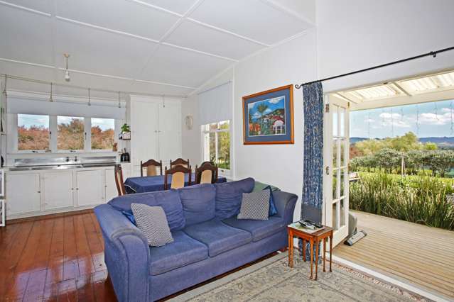 87 Creightons Road Clevedon_4