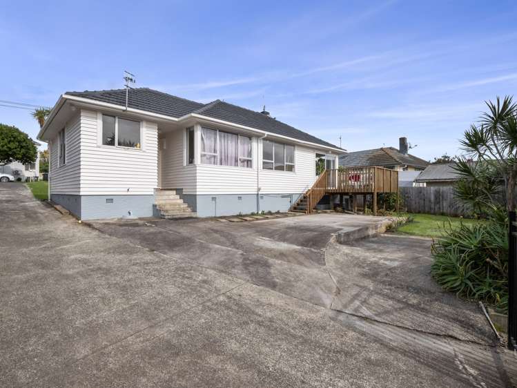 5 Coates Crescent Panmure_13