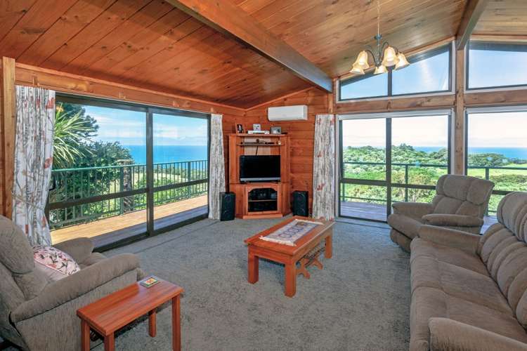 444 Onemana Drive Onemana_7