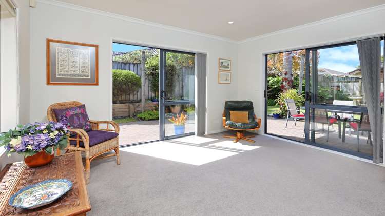 11 Waterstone Way Henderson_10