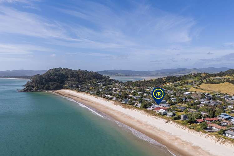 324 and 326 Tangiora Avenue Whangapoua_34