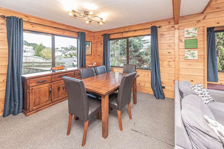 82 Treadwell Street Springvale Whanganui Houses for Sale One Roof