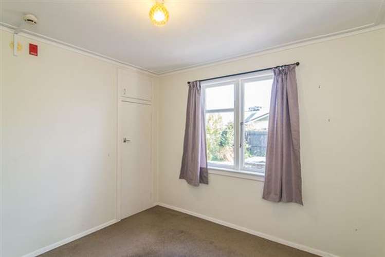 1 Karamu Street Eastbourne_6