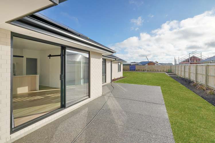 14 Panama Crescent West Melton_17