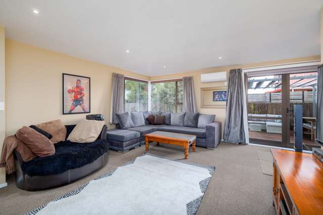 2/6 Beauford Place Parklands_3