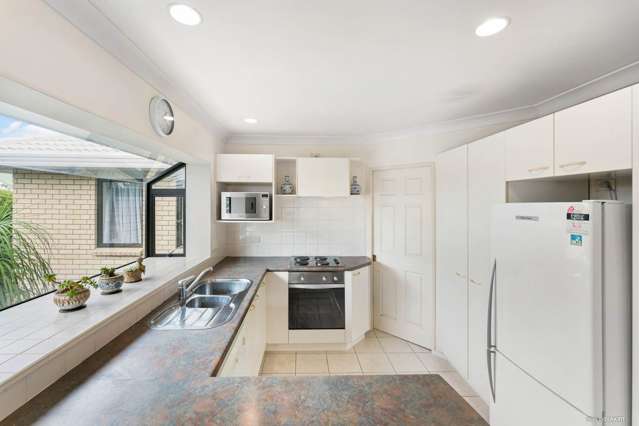 1/17 Penruddocke Road Half Moon Bay_3