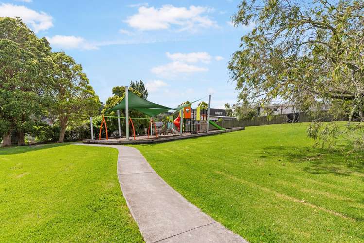 2/141 Verbena Road Birkdale_26