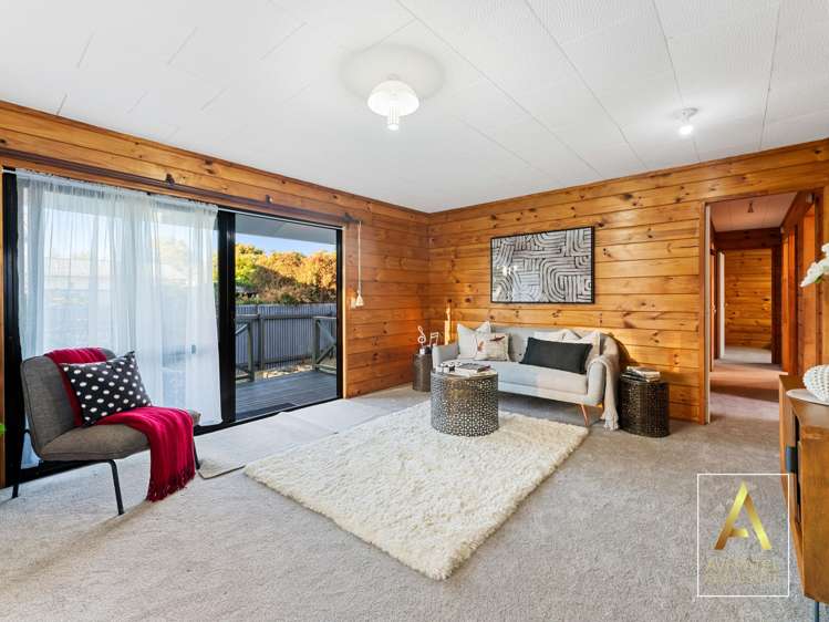 1/9 Te Kanawa Crescent Henderson_10