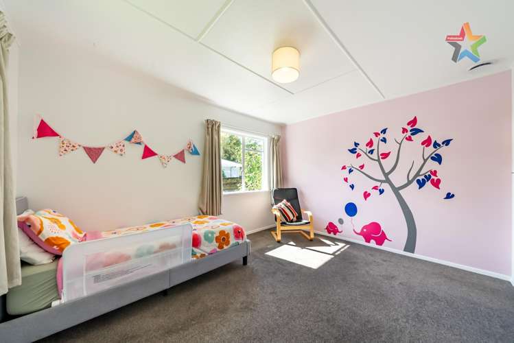 126 Hine Road Wainuiomata_6