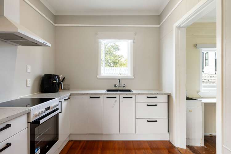 48A Cook Street Hamilton East_8