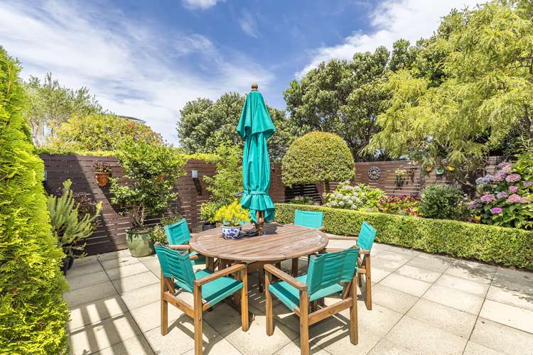 12 Madison Place Miramar_18