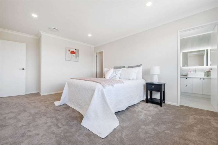 66 Charlestown Drive Flat Bush_21