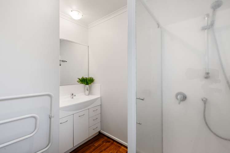 5 Parkside Drive Huntington_17