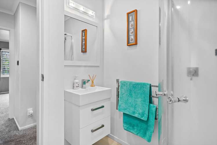 141 Dip Road Te Kamo_26