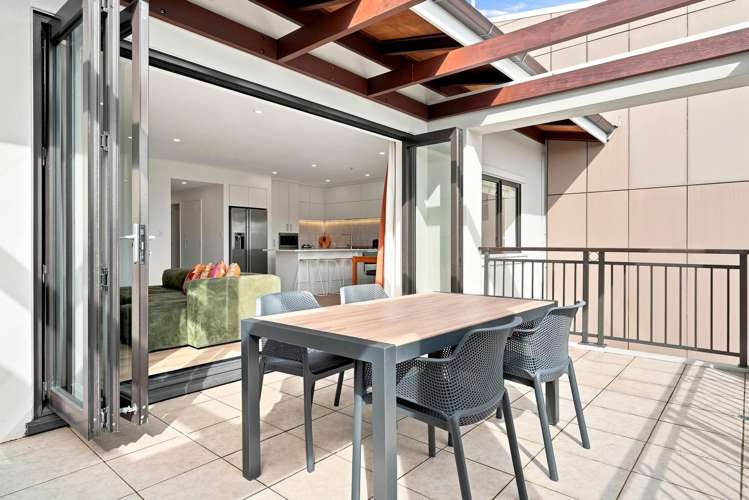 5a/20 Market Place Auckland Central_16