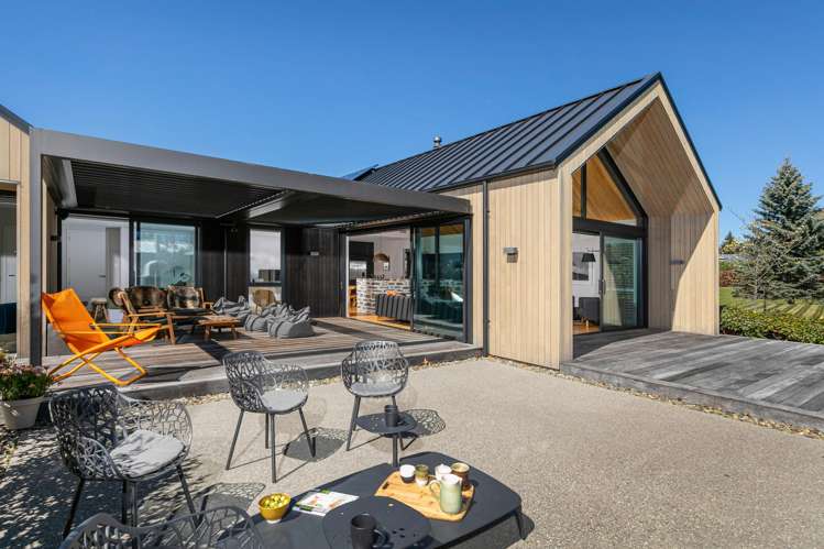 7 Mountain View Drive Wanaka_21