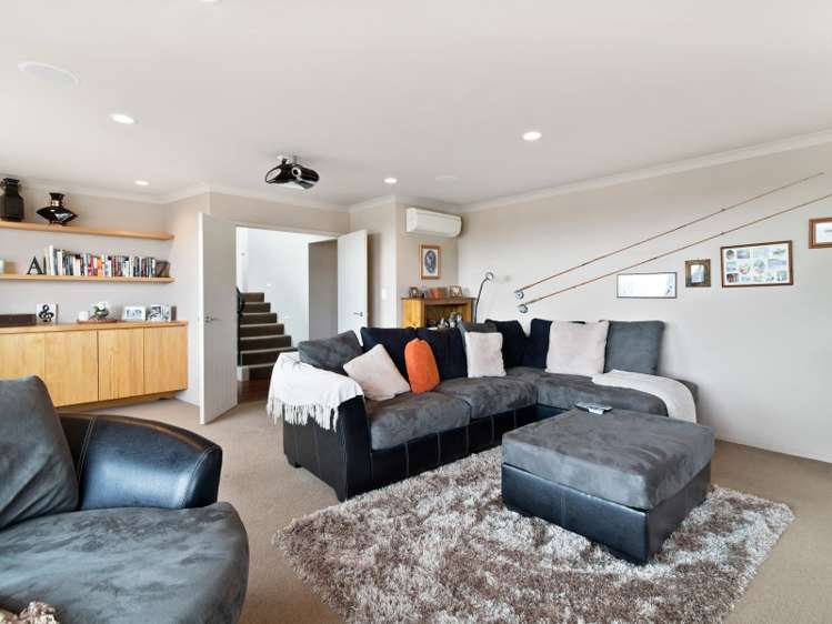 7 Hayward Rise Owhata_23