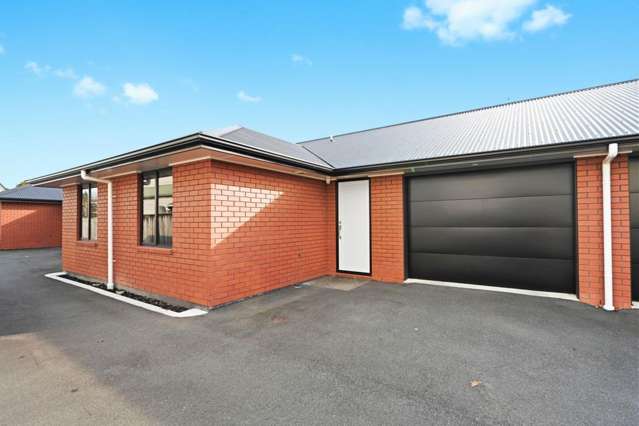 Tasteful & Modern Unit - Walking Distance to CBD