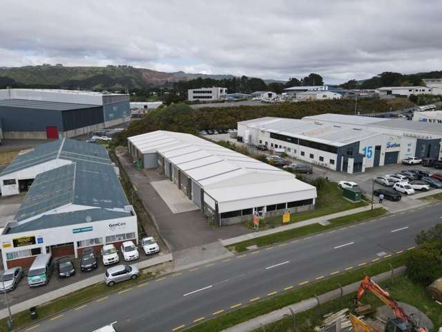 Clear Span Warehouse for Lease in Porirua