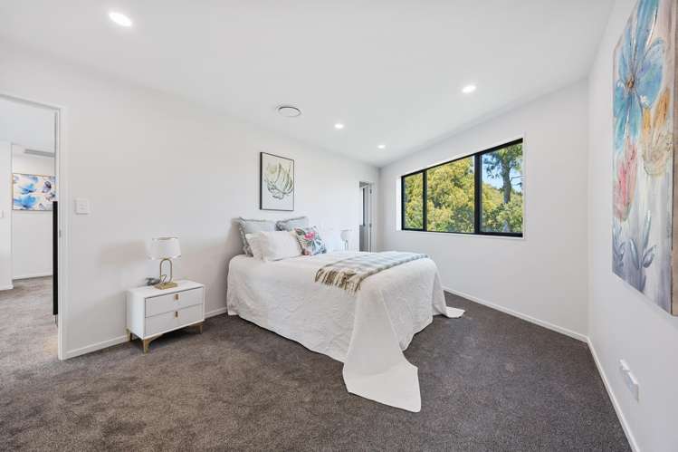 16 Hughs Way Flat Bush_24
