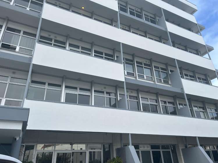 1H/3 Shakespeare Road Napier South_11