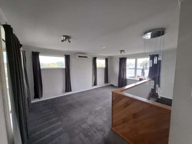 6 John Road Fairy Springs_4