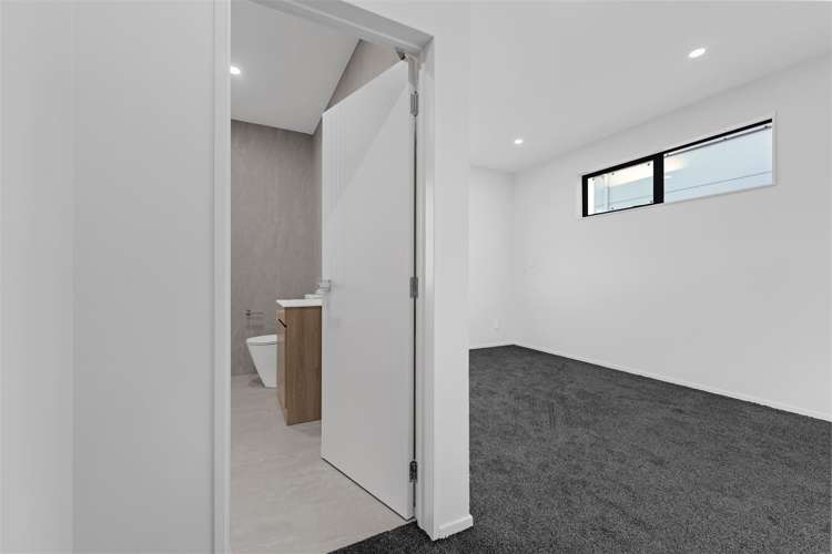 14 Yellow Pear Lane Karaka_11