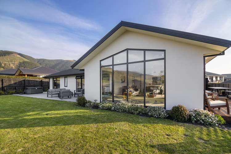 16 Huntaway Close Stoke_3