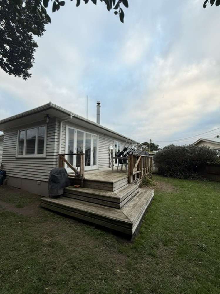  57 Waimumu Road Massey_1