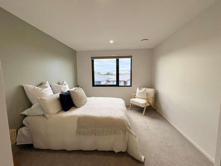9/8 Akoranga Place_5