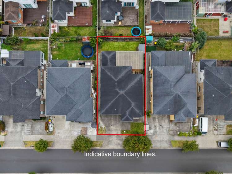 15 Carrickdawson Drive Flat Bush_23