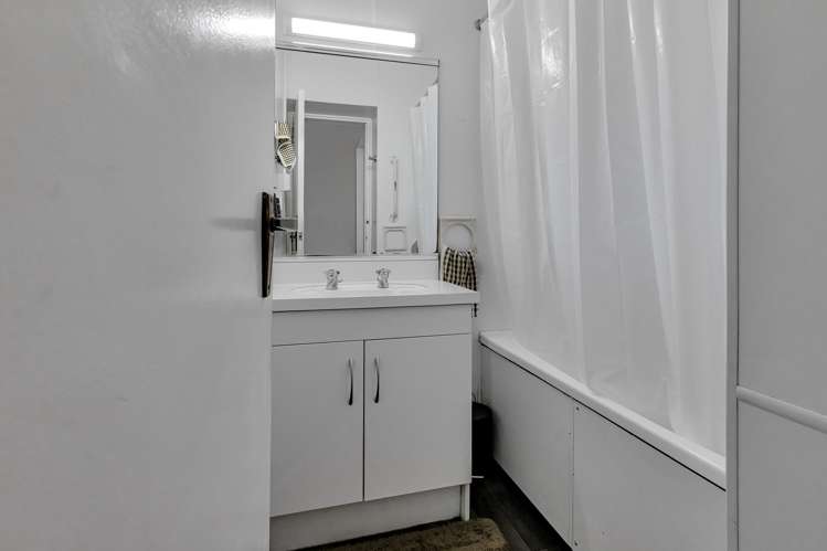 82 Cartwright Road Onerahi_25