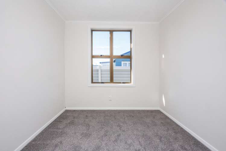 1 Warren Street Foxton Beach_10
