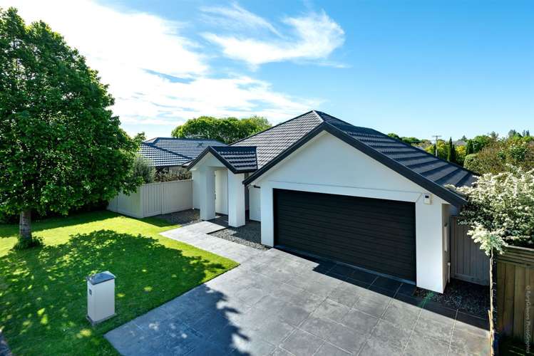 12 Sheraton Place Redwood_1