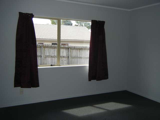 1 Tullis Place Pakuranga Heights_4