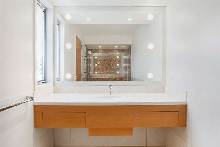 1727 South Eyre Road West Eyreton_21